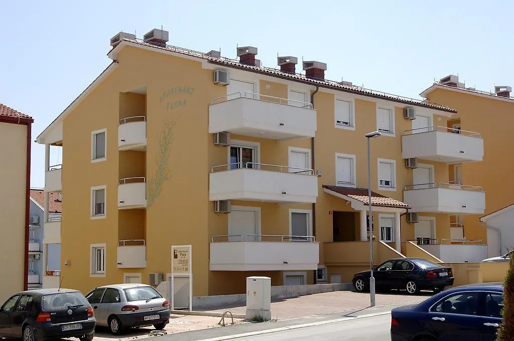 Apartments Flora Premantura Horvátország